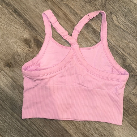 ALO Sweet Pink Seamless Ribbed Favorite Bra Tank XS - Picture 4 of 5